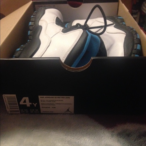 Powder Blue 11's - Picture 4 of 4
