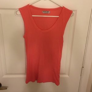 Pink Michael stars long tank