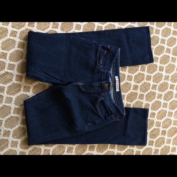 J Brand size 27 str leg jeans