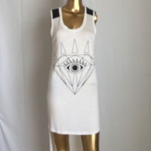 White eye print faux tank top