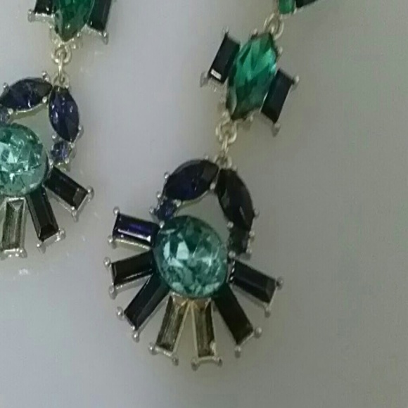 Earrings - Picture 3 of 4