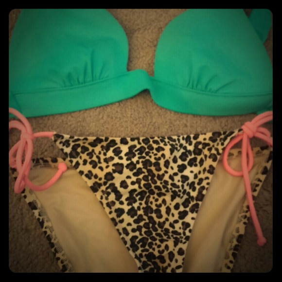 Vs bathing suit