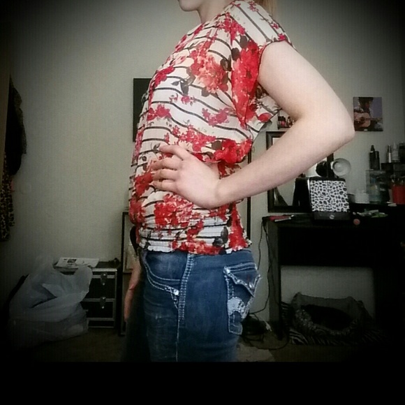 Top - Picture 4 of 4