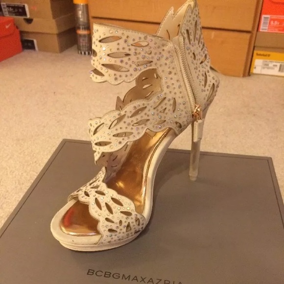 Bcbgmaxazria farica sandal SZ 7.5