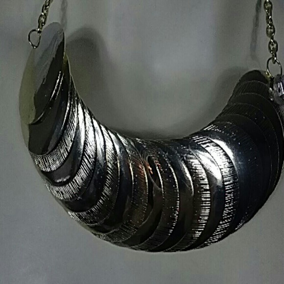 Necklace - Picture 4 of 4