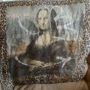 Mona Lisa Scarf