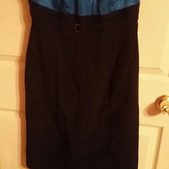 Dress - Picture 2 of 2