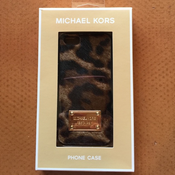 Michael Kors Accessories - Authentic NWT. Michael Kors Phone Cover