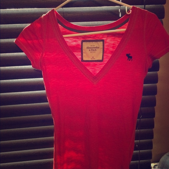Abercrombie T shirt! - Picture 1 of 1