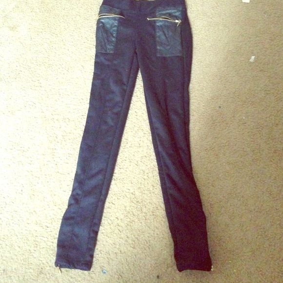 Leggings With Zippers