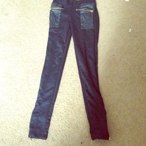 Leggings With Zippers