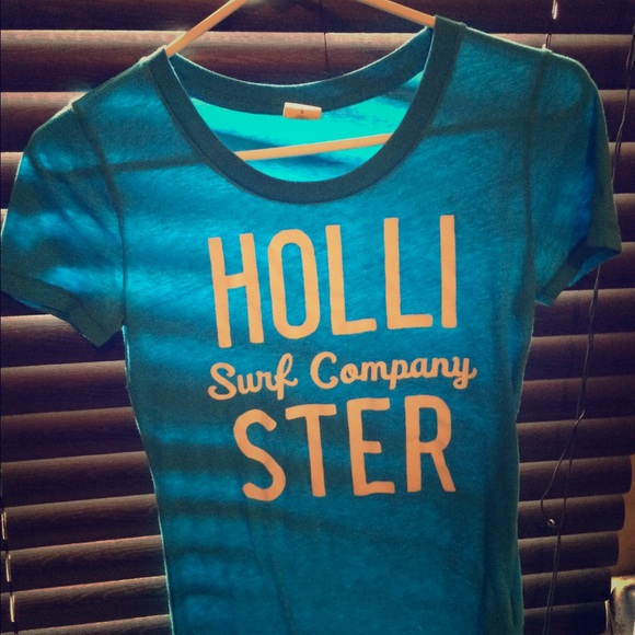 Light blue Hollister Tee - Picture 1 of 1