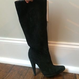 Black boots