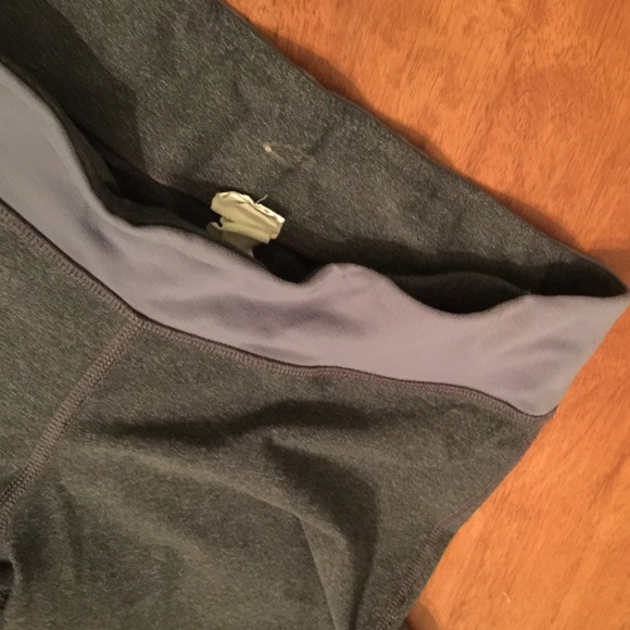 C9 Champion workout capri leggings - Picture 2 of 2