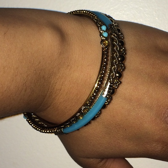 Bangle bracelets - Picture 2 of 3