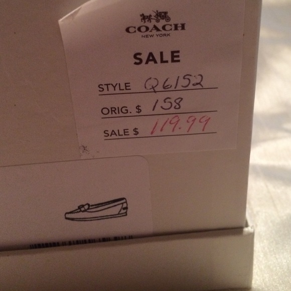 BNIB Coach Alisha Suede Raspberry Slippers - Picture 3 of 3