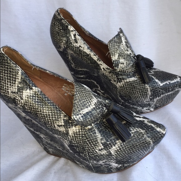 SOLD Jeffrey Campbell Zealous platform wedges heel - Picture 1 of 4