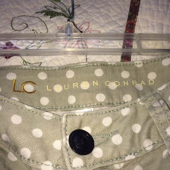 Green polka a dot Shorts - Picture 3 of 3