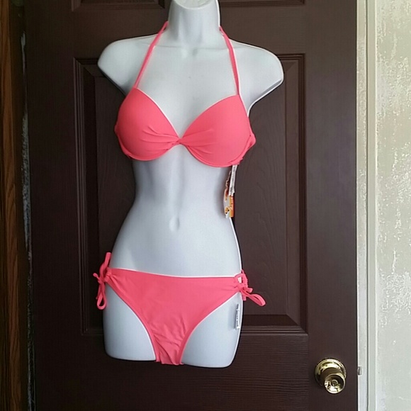 Bathing suit