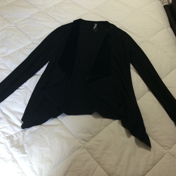 Charlotte Russe Jackets & Blazers - Charlotte Russe cardigan