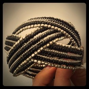 FREE WP! Gorgeous black and silver bracelet NWT