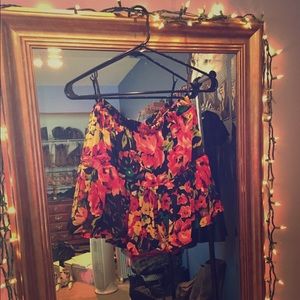 Floral mini skirt