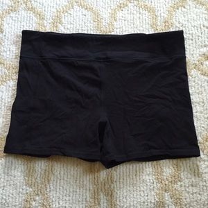 XL american eagle work out shorts