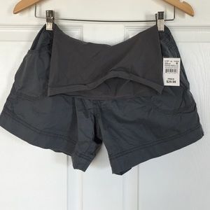 Nwt Motherhood Maternity shorts