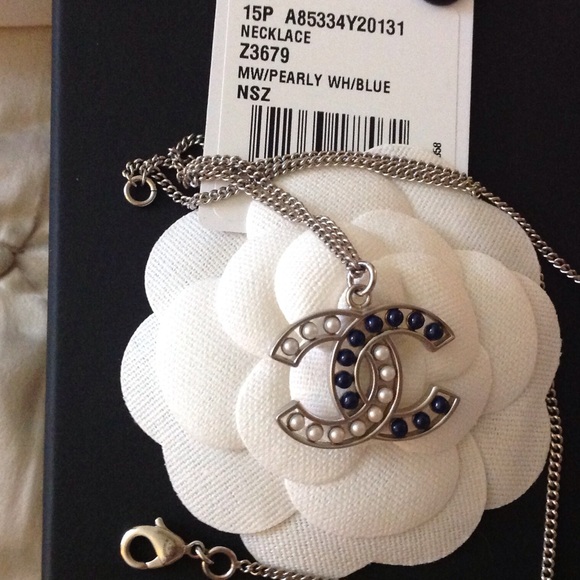 SOLD SOLD SOLD - Picture 3 of 4