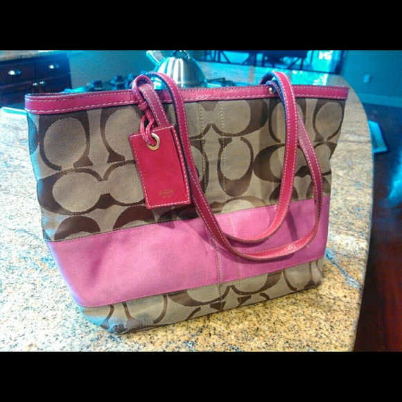 Authentic Coach purse