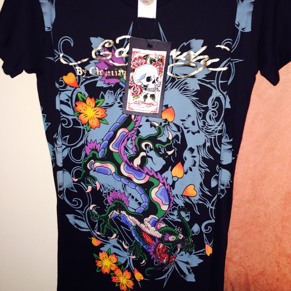Super cute ed hardy top