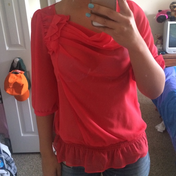 Peachy shirt! Beach perfect!