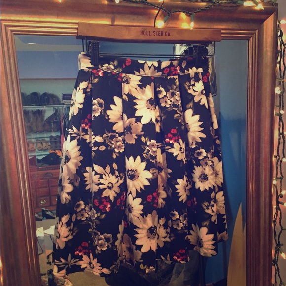 Highwaisted skirt