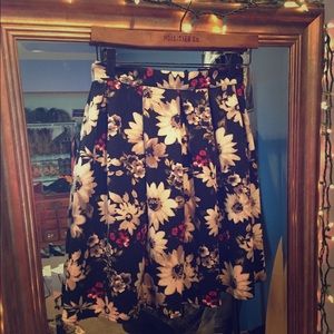 Highwaisted skirt