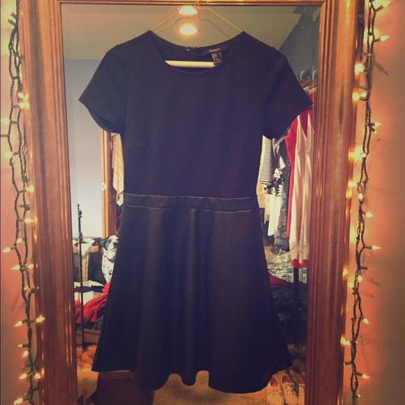 Skater dress