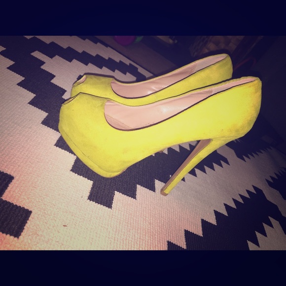 Neon heels