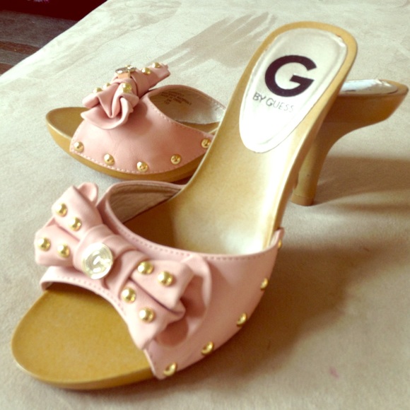 Guess slip on sandals size 6