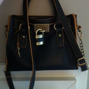 Melie Bianco handbag