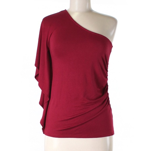 EXPRESS ❤️❤️❤️❤️ One shoulder top