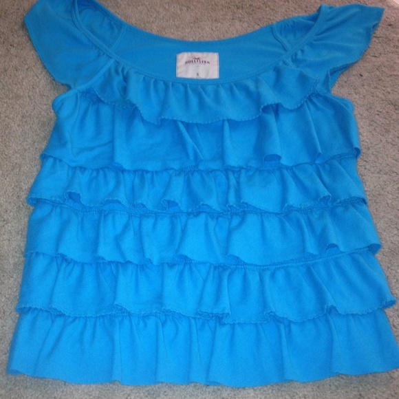 ruffled cap sleeve