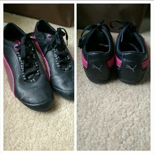 Pink and black PUMAS