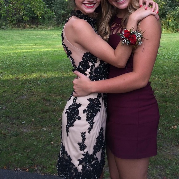Homecoming dress - Picture 2 of 3