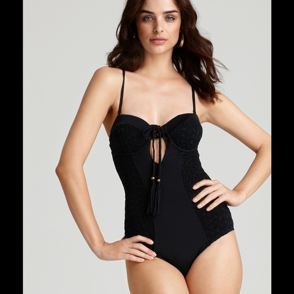 PRICE⬇️NWOT Bustier cup Nanette Lepore one piece