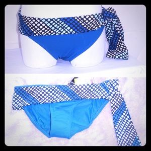 NWT Beautiful Perry Ellis Bikini bottom with tie
