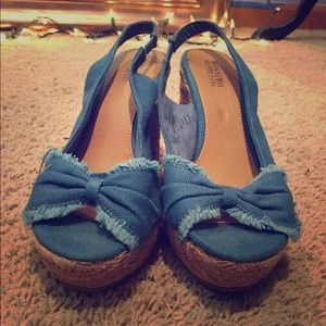 Little blue wedges!