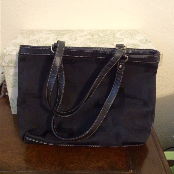Black Nine West Purse