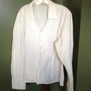 Vintage white blouse with ruffled front