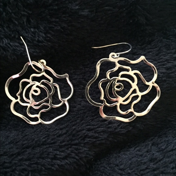 Flower gold earings