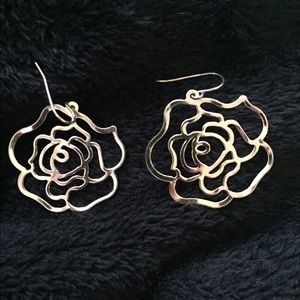 Flower gold earings