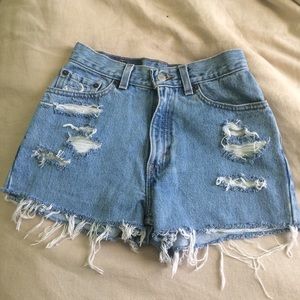 VINTAGE LEVIS High Waisted Denim 💕 Size XS/S